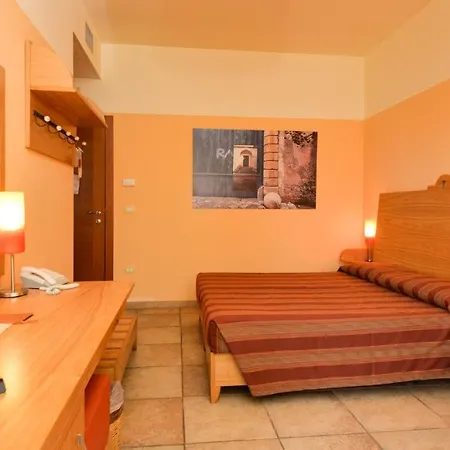 Il Tabacchificio 4* גאליאנו דל קאפו