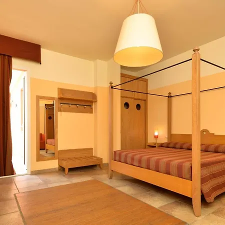 מלון Il Tabacchificio 4*